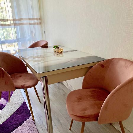 צ'יסינאו Apartament Comfort Centru מראה חיצוני תמונה